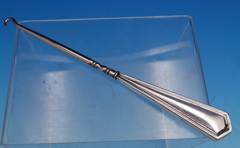 Buttonhook HH, hook has wear 7 5/8